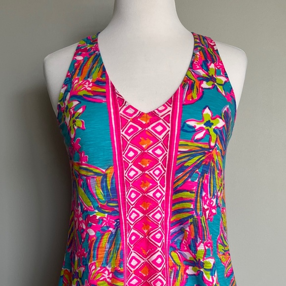 Lilly Pulitzer Gimme the Juice Hawaii Rachet Back Exotic Floral Cotton Tank Top - Picture 2 of 14